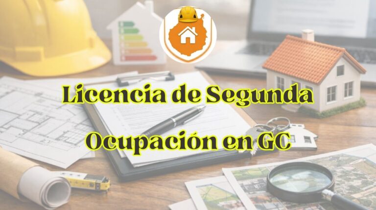 Arquitecto inspeccionando la instalación eléctrica de una vivienda para el certificado de segunda ocupación.
